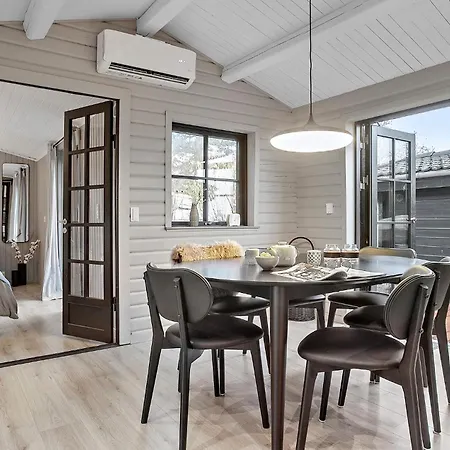 Holiday home Gorgeous In With Wifi *